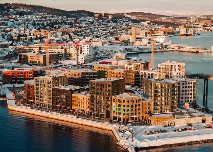 At Vervet, View Of The Sea And The Town * Tromsø